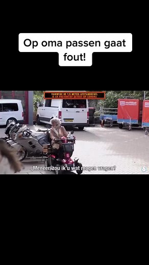 Op oma passen gaat fout! Like voor deel 2 #fy #fyp #foryou #viral
