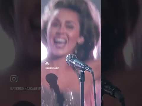 Miley Cyrus - Flowers l Live Performance at Grammy Awards 2024
