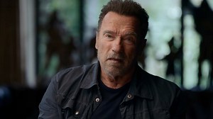 Arnold Schwarzenegger Showed Off His ‘76-Year-Old Biceps’ During Workout, And He’s This Close To Convincing Me To Go Back To The Gym