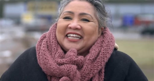 Wat vraagt ‘Winter vol liefde’-ster Pearl voor één schilderij? Dit bedrag verrast fans