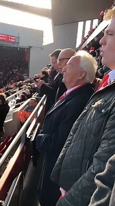 Amazing moment from Anfield at the weekend! Gerry Marsden from Gerry and the Pacemakers sings along to You'll Never Walk Alone before kick off 🎤❤ | Liverpool FC - Liverpool Echo