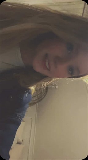 Video's van fee (@feehageman_) met be the one - favsoundds