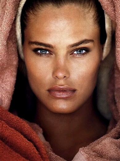 Renee Simonsen: Celebrating the Underrated 80s Model